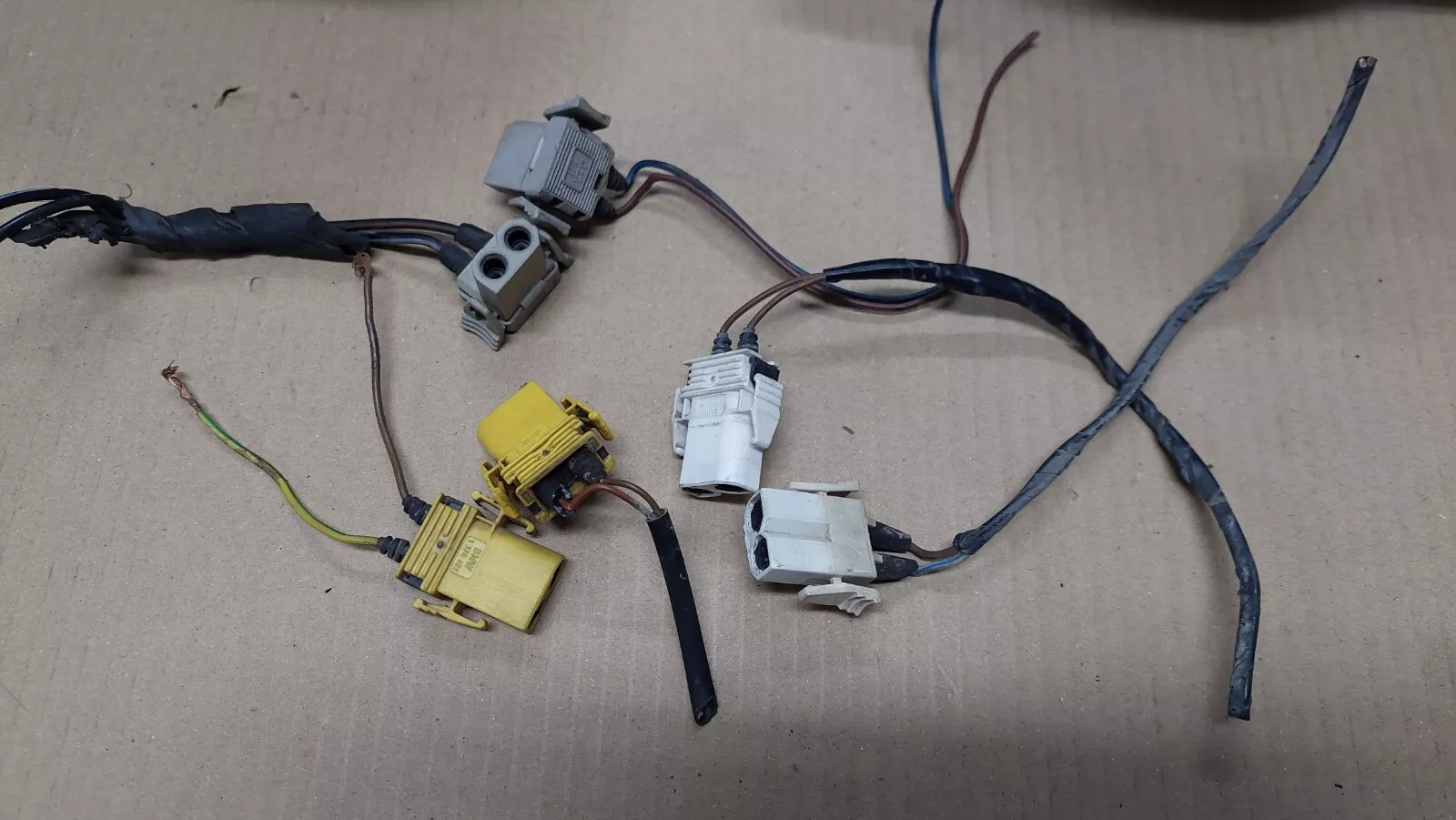 BMW E34 E32 headlights smileys HELLA OEM @ Excellent @ EURO with pigtails - Image 16