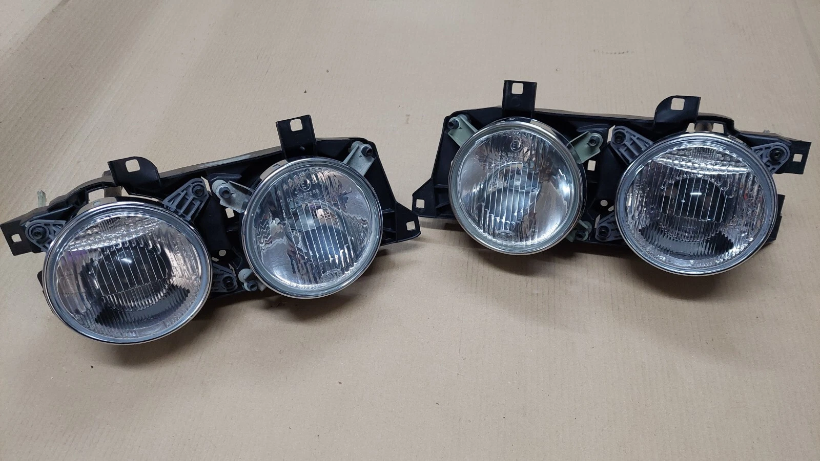 BMW E34 E32 headlights smileys HELLA OEM @ Excellent @ EURO with pigtails - Image 4