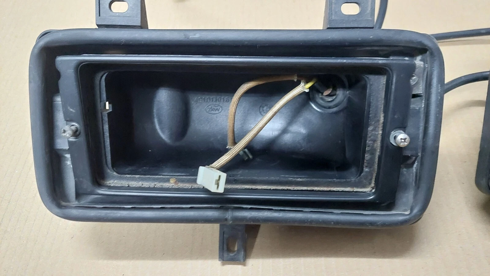 BMW E30 EURO fog lights ealry models genuine @ Great @ pre facelift - Image 10